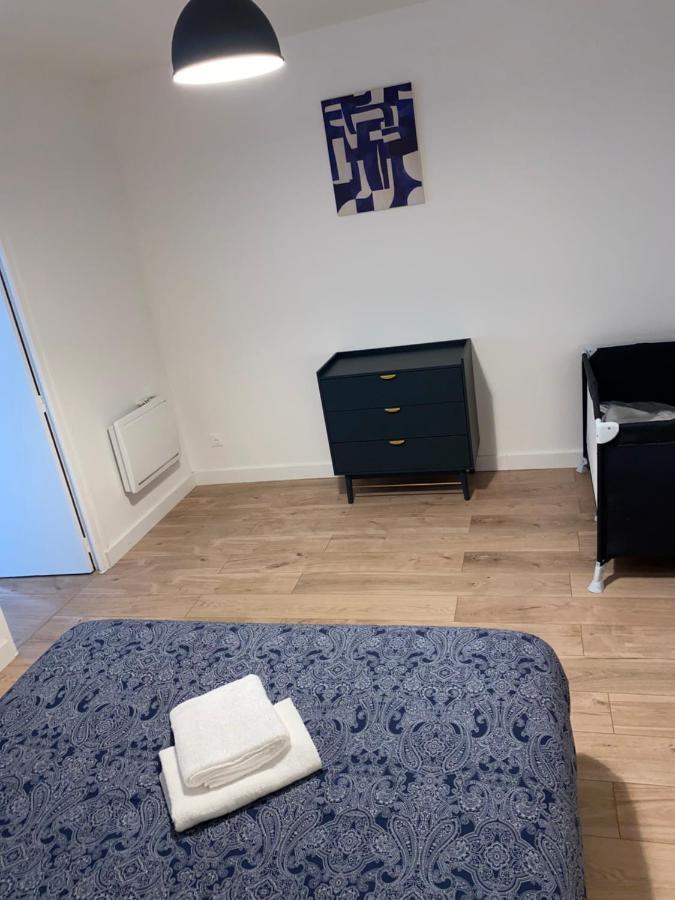 Propre Spacieux Renove Pratique Proche Centre Montceau-les-Mines Luaran gambar